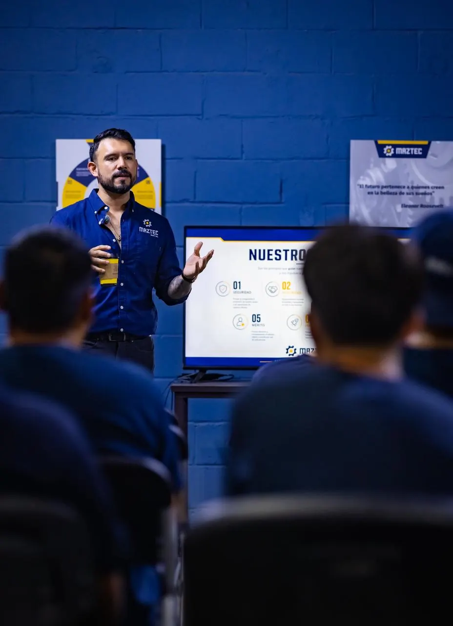 Sesión de Maztec Academy sobre los pilares de la empresa